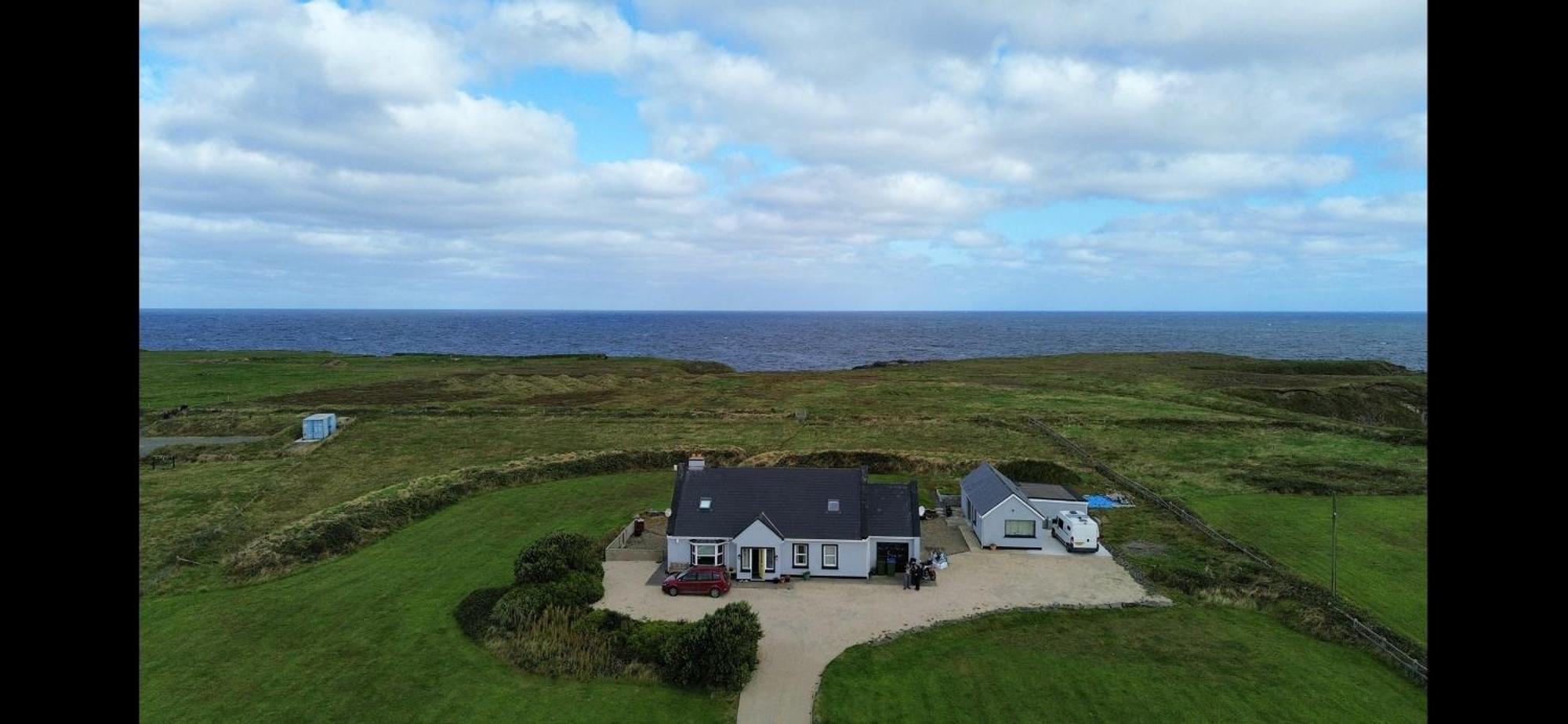 Cois Na Mara Bridges Of Ross V15 T677 Bed & Breakfast Kilbaha Exterior foto